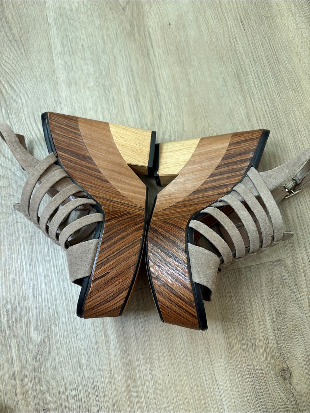 Vince Camuto Onia Suede Wooden Platform Wedge Sandals Size 7 summer leather wood - Picture 6 of 12